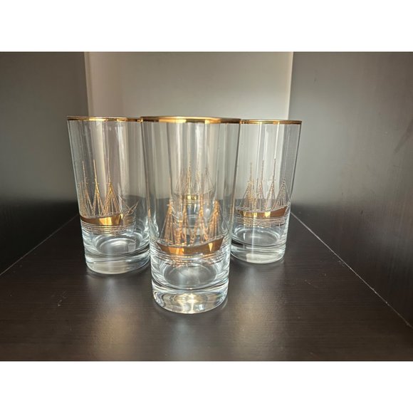 Vintage Set of 4 Midcentury 22K Gold Embossed Clipper Ship Glasses - Picture 1 of 8
